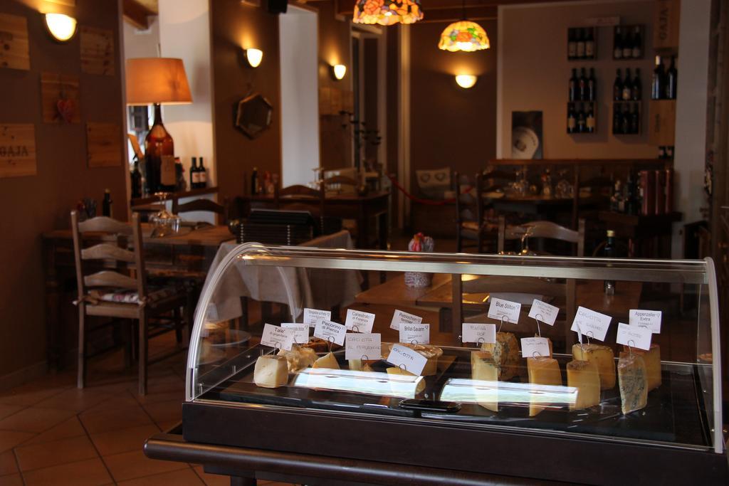 Saint-Oyen Mont Velan Chambres & Restaurant מראה חיצוני תמונה