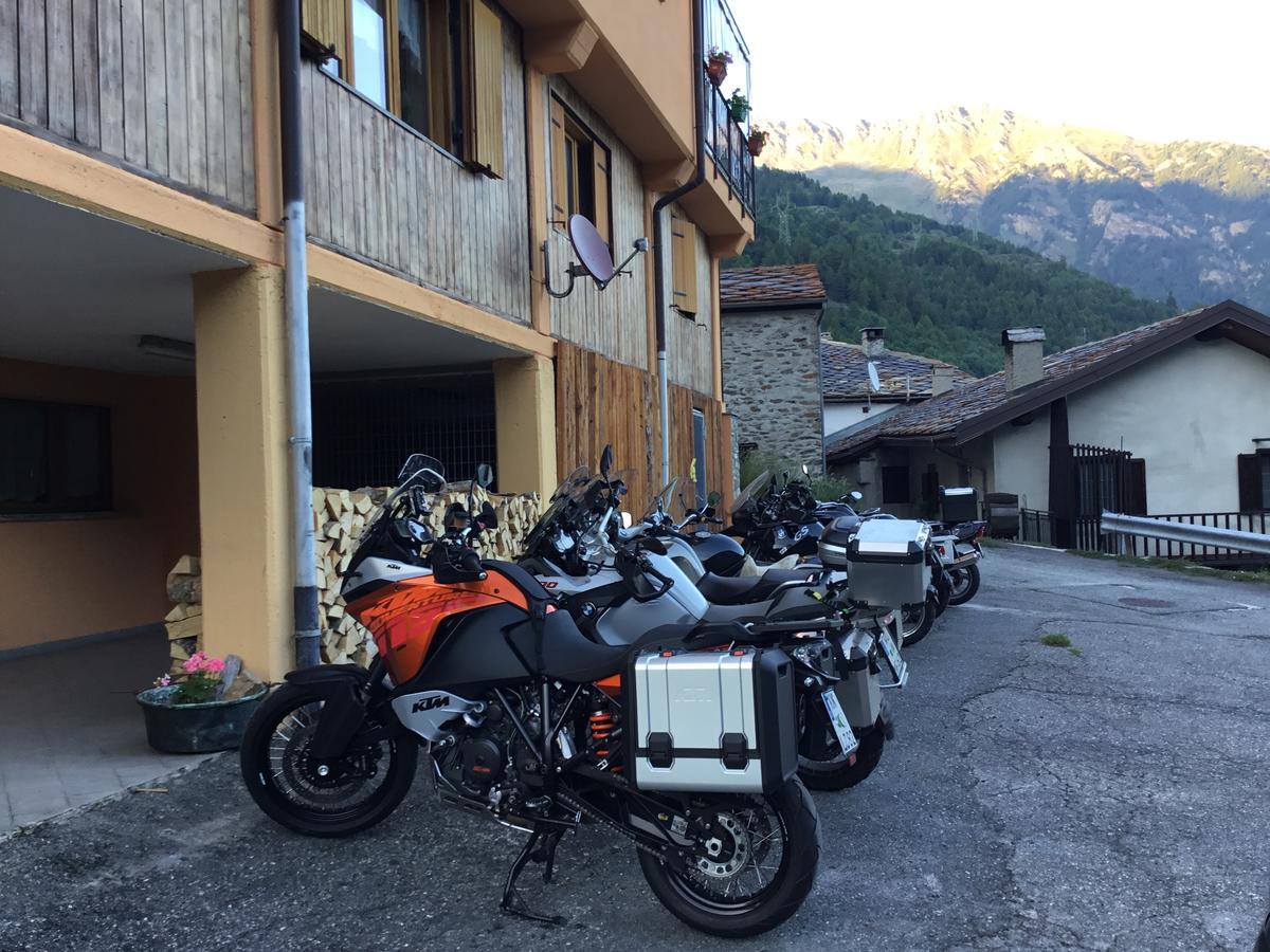 Saint-Oyen Mont Velan Chambres & Restaurant מראה חיצוני תמונה
