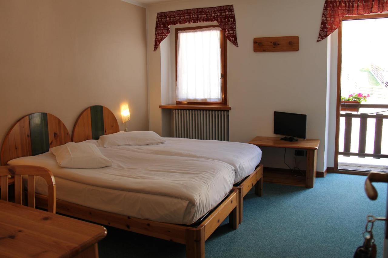 Saint-Oyen Mont Velan Chambres & Restaurant מראה חיצוני תמונה
